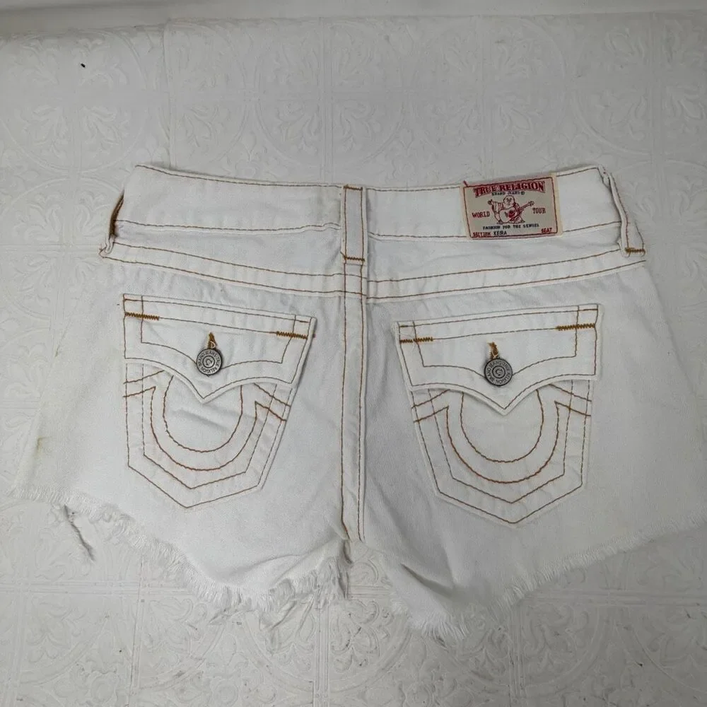 Vintage True Religion White Distressed Joey Cut Off Embellished Shorts Size 26